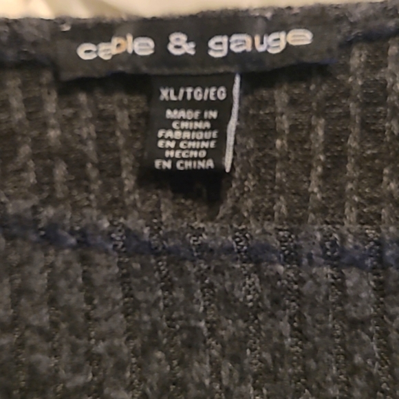 Women's lightweight sweater - Picture 3 of 3